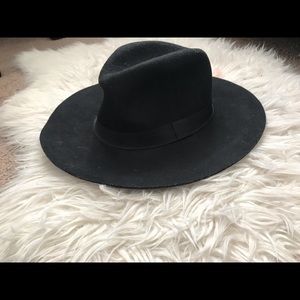 (SOLD) Black Fedora